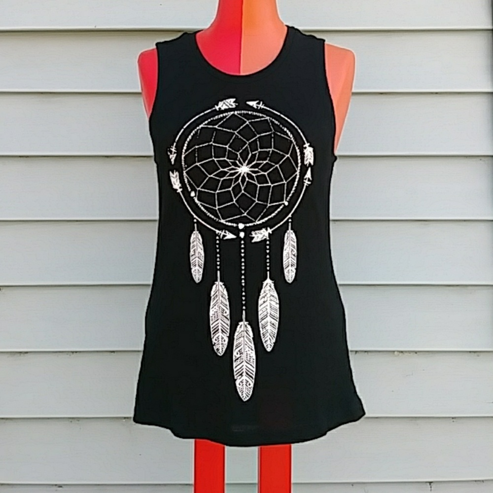 Dream Catcher print knit high/low, black tank
